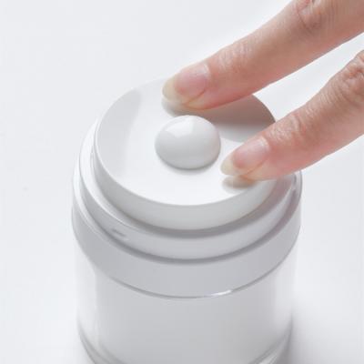 China 15g 30g 50g Refillable Cosmetic Airless Pump Jar Personal Care Cream Jar Plastic Airless Luxury Cosmetic Bottle Airless Jar for sale