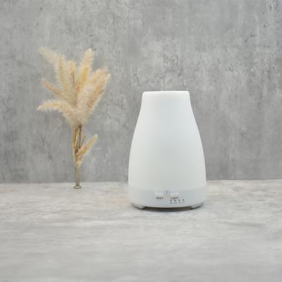 China Color Changing LED Light Factory Wholesale 100ml Essential Oil Electric Diffuser Ultrasonic Aroma Diffuser 7 Color for sale