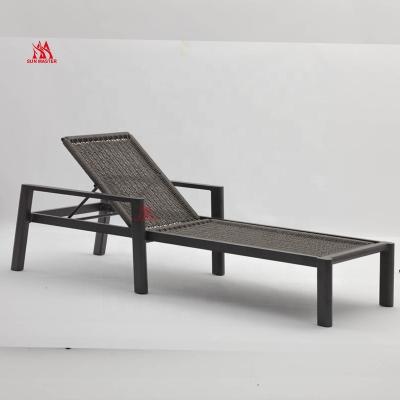 China Hotel Folding Folding Bed Lounge Sale Beach Rattan Aluminum Wicker Sun Lounge Cushion Modern Hot Outdoor Adjustable Elastic Washable Sun Lounge for sale