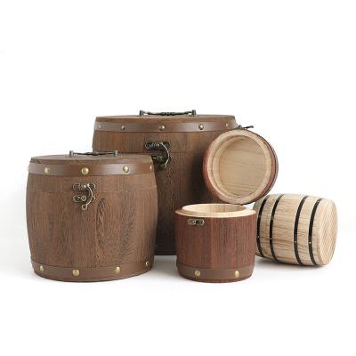 China Handmade new product mini wooden bucket, wooden box with hanger, wooden pen holder for sale