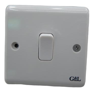 China Classics White Wall Sockets Electrical Outlets And Plug Wall Switch Wall Switch And Socket for sale