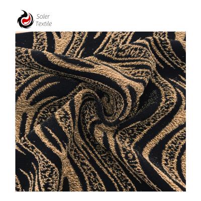 China Good quality water ripple lurex jacquard fabric 195gsm breathable knitted nylon metallic fabric for hoodies for sale