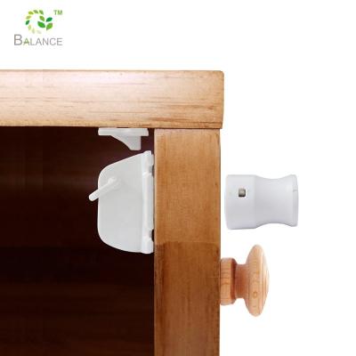 China Eco-freindly Baby Safety Child Resistant Magnetic Locks Baby Home Safety Magnetic Drawer Lock for sale