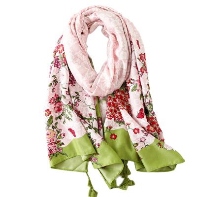 China New Retro Classic Scarf Printing Shawl Women Scarf Hijab Various Styles Cotton for sale