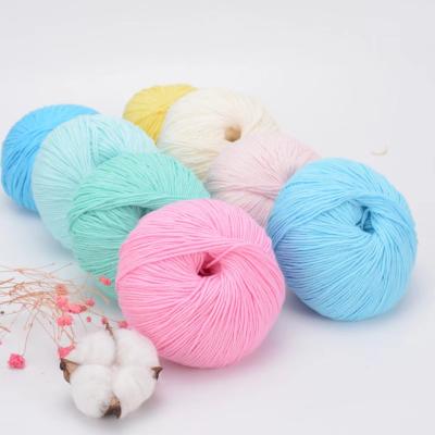 China Dimuni Viable Yarncrafts Wholesale Dyed Soft 6 Ply 100% Pure Merino Wool Crochet Yarn For Hand Knitting for sale