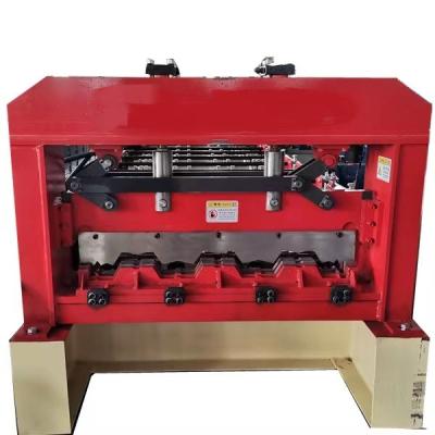 China Hotels Metal Decking Roll Forming Machine for sale