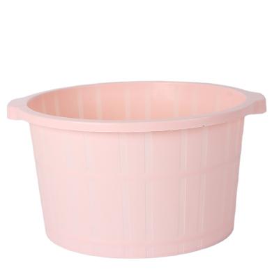 China Sustainable Portable Plastic Soaking Bucket Foot Spa Massager With Massage for sale