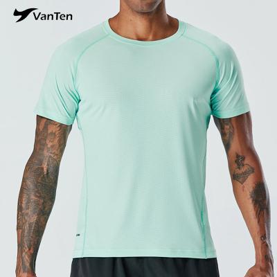 China Anti-Wrinkle Stock Polyester Mens T-shirts Sportswear Shirts Breathable Slim Fit 100% Men for sale