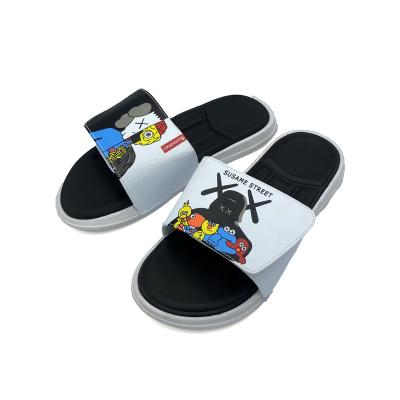 China CUSHIONING new 2021 summer fashion trend hot selling street personalized women flat slides support sesame ladies slippers sneakers for men for sale