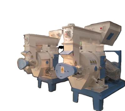 China Wood Pellet Mill 1.5 Tons Per Hour Wood Pellet Machine / SZLH Series Wood Pellet Mill Machine for sale