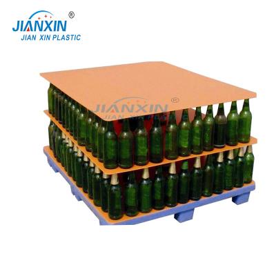 China Lightweight PP Corrugated Plastic Bottle Layer Pads /Bottle Protection Pallet / Separator Sheet for sale