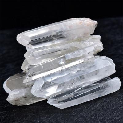 China Wholesale Raw Natural Healing Quartz Crystal Wand Point Rough Clear Crystal Terminated Towers From Europe for sale