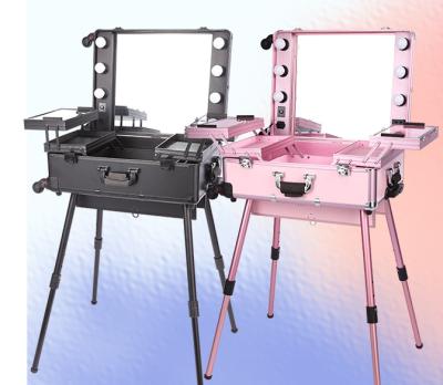 China Aluminum Aluminum Makeup Station Case With Lights And 4 Legs for sale