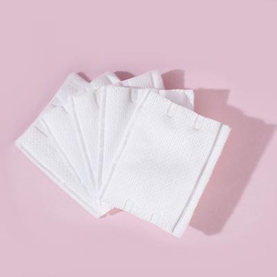 China Lotion Portable Cosmetic Cotton Pads 3 Layer Compact Close Grained for sale