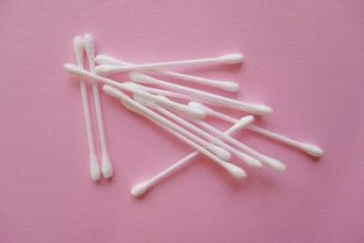 China Eye Makeup Remover Cosmetic Cotton Buds Recyclable Low Non Volatile Residue for sale