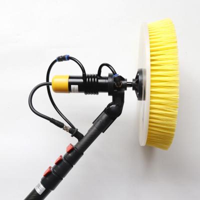 China Aluminum Alloy/Carbon Fiber Solar Panel Cleaning Brush for Optimal Performance for sale