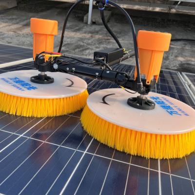 Cina Supporto OEM Doppio rifornimento 3.5M Telescopic Pole Solar Cleaning Brush per le aziende fotovoltaiche in vendita