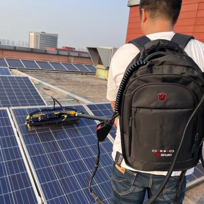 China Mochila móvil Batería de litio Cepillo giratorio para lavar Granjas fotovoltaicas Ventanas Coches en venta