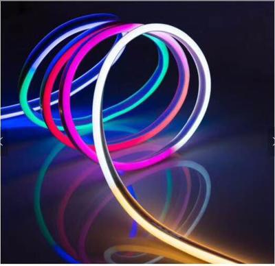 Κίνα SMD4040 5M RGB Led Neon Flex 300LM/W LED Neon Rope Light 6X12mm προς πώληση