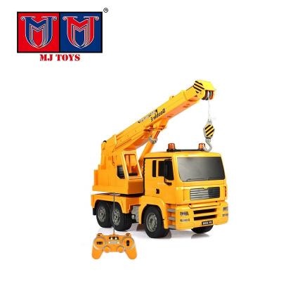 China Engineering remote control electric model truck 1:20 scale rc dump toy plastic crane for sale