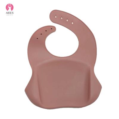 China WWD01-06 Baby Bib WWD01-06 Food Grade Silicone Baby Bibs Soft Viable Foldable Silicone Baby Bib Waterproof Silicone With Catcher for sale