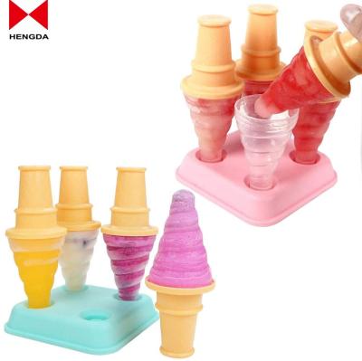 China Plastic Popsicle Molds Set Of 4 Ice Pop Mold Homemade Ice Cream Maker for sale