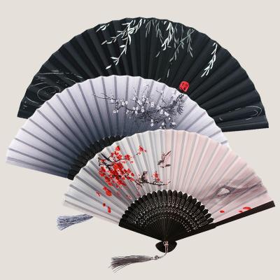 China Art Craft Japanese Decoration Home Silk Folding Bride Bamboo Chinese Fan Vintage Hand Fan Cloth Fan Pattern Chinese Bamboo Fan for sale