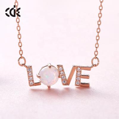 China Crystal Couple English Letter Jewelry Romantic Alphabet Pendant Necklace for sale