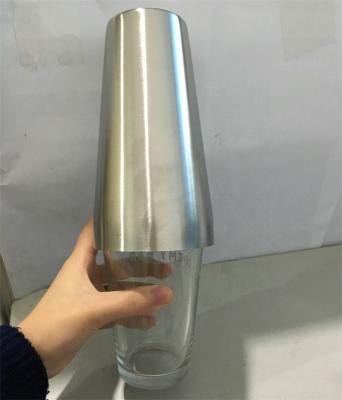 China 800ml/450ml Metal Steel Bar Tool Stainless Boston Cocktail Shaker Mixer for sale