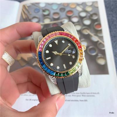 China Luxury Brand LOGO Rubber Strap Quartz Watch battery of the date band watch catalog aa high quality quartz men's automatic watch for sale