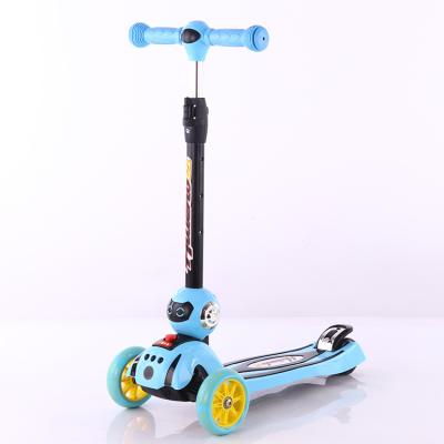 China Handlebar Height Adjustable Robot Train Fashion Kids Toys Kick Scooter Kids Baby Foldable Kids Scooter With Strong Metal Base for sale