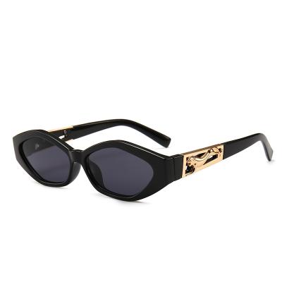 China Hot Selling Fashion Brand Glass Retro Sunglasses Best Newest Custom Sunglasses for sale