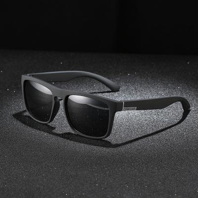 China Outdoor hot selling men and women sunglasses shape to sunglasses rubber lens 2022 polarized sunglasses for sale