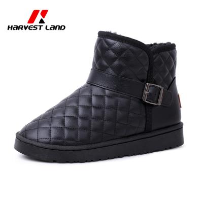 China Anti-slippery custom design new arrivals woman boots 2021 fashion trend ladies winter fur boots women for sale