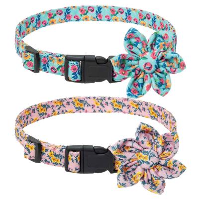 China Luxury Personalized Custom Design Dog Collar Adjustable Floral Dog Collar With Detachable Flower Accessories for sale