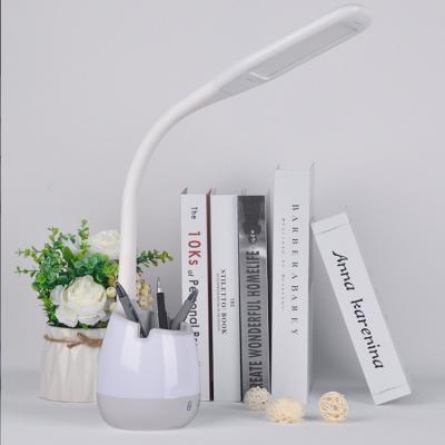 China Best Modern Lamp Color For Studying Portable Changing Desk RGB Dimmable Led Night Light Clip On Desk Randy Caranza Reading for sale