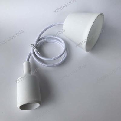 China Colorful Silicone Socket Pendant Light E26 E27 Lamp Holder Wire Silicone Pendant Light Low Hanging Ceiling Lamp Holder for sale