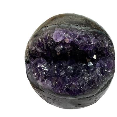 China Beautiful Natural Agate Crystal Ball Healing Open Laughing China Amethyst Crystal For Decor for sale