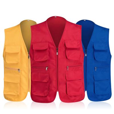 China Anti-Wrinkle Stock Mens Multi Pockets Cargo Vest For Climbing Shooting Photography Hanging Fisherman Fishing Vest Waistcoat for sale