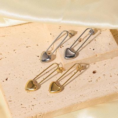 China Long Color Keeping 18K Gold Plated Stainless Steel Love Heart Paperclip Earrings Safety Pin Earring For Women Jewelry for sale