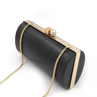 China Newest Factory Wholesale Price Classic Gold Plated Metal Plated Frame Evening Clutch Purse Kiss Frame for sale