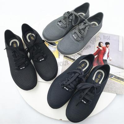 China 2022 Comfortable Breathable Jieyang Shoes Summer Anti-slippery Cavity Men's Sandals Jelly Fashion Shoes Boys Casual Shoes For Boys for sale