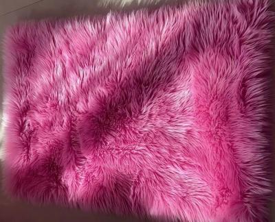 Cina Coperte di area molli eccellenti del poliestere della pelliccia 30*45inch del Faux di rosa 4pcs/carton in vendita