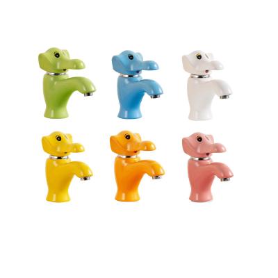 China Color Thermostatic Luminous Ceramic Bathroom Elephant Children Kindergarten Faucets Thermostatic Faucet for sale