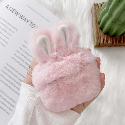 China Fashion.simple wholesale 2021 latest fashion styles luxury plush cover case for airpods for sale