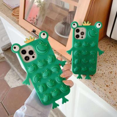 China 2021 Manufacturers Supply OEM ODM Green Frog Cartoon Green Frog Silicone Phone Case For iPhone12 Pro Phone Case for sale