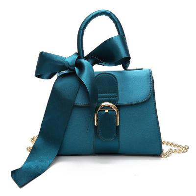 China High Quality Fashion Bow Velvet Women Handbags Even Clutch Velvet Bags Shoulder Lady Purses and Handbags for sale