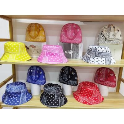 China Fashion Custom Hat Women's Handbags Luxury Cashew Flower Bucket Handbags for Women Ladies Purse and Purse for sale