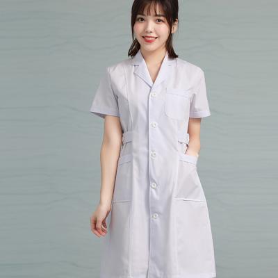 China 2020 High Quality Unisex Hospital Three Pocket Doctor Tailored Custom Made Lab Coat Hospital Uniform Tunics Lab Coat for sale