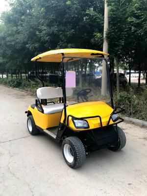 China 2-Sitzer-Golfkarren mit wiederaufladbarer Batterie mit Basisbetrieb 30 km/h EV-Golfkarren angemessene Preise zu verkaufen